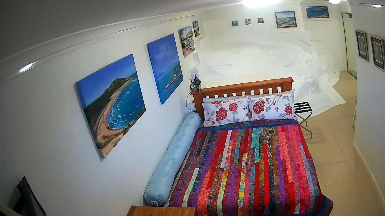 Margs Bed And Breakfast Bowen Eksteriør bilde